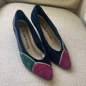 VINTAGE 80’s Suede Low Pumps by Tradewinds- Sz 8- Gently Used Great Condition